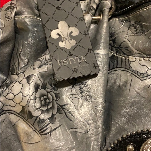 NWT USTYLE HAND-PAINTED PURSE&… - Picture 2 of 11